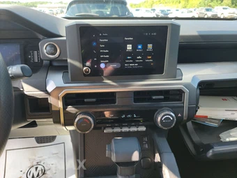 2025 Toyota 4Runner SR5 - miniatura 11
