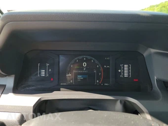 2025 Toyota 4Runner SR5 - miniatura 12