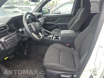 2025 Toyota 4Runner SR5 - miniatura 7