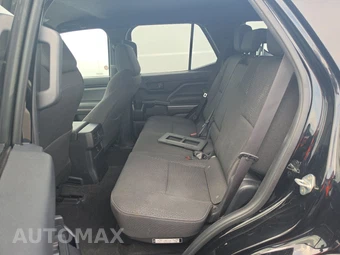 2025 Toyota 4Runner SR5 - miniatura 13