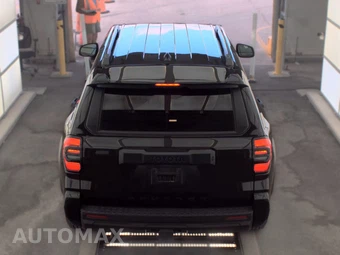 2025 Toyota 4Runner SR5 - miniatura 5