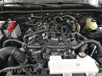 2025 Toyota 4Runner SR5 - miniatura 15