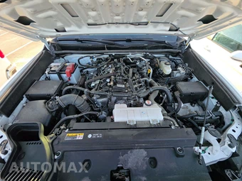 2025 Toyota 4Runner SR5 - miniatura 15
