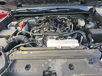 2025 Toyota 4Runner SR5 - miniatura 15