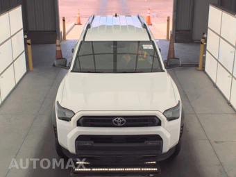 2025 Toyota 4Runner SR5 - miniatura 2