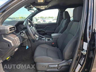 2025 Toyota 4Runner SR5 - miniatura 7