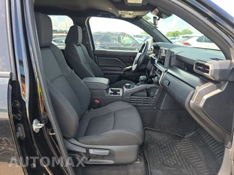 2025 Toyota 4Runner SR5 - miniatura 8