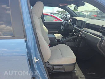 2025 Toyota 4Runner SR5 - miniatura 14