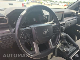 2025 Toyota 4Runner SR5 - miniatura 16