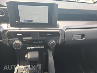 2025 Toyota 4Runner SR5 - miniatura 17