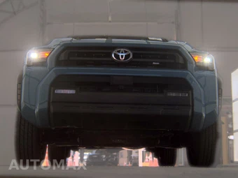 2025 Toyota 4Runner SR5 - miniatura 3