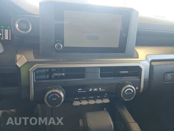 2025 Toyota 4Runner SR5 - miniatura 11