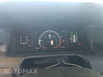 2025 Toyota 4Runner SR5 - miniatura 12