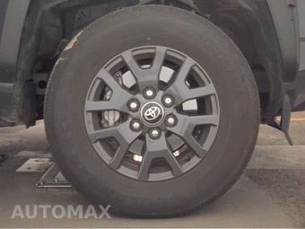 2025 Toyota 4Runner SR5 - miniatura 10