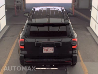 2025 Toyota 4Runner SR5 - miniatura 6