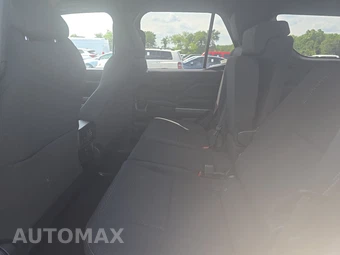2025 Toyota 4Runner SR5 - miniatura 13