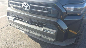 2025 Toyota 4Runner SR5 - miniatura 21