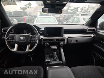2025 Toyota 4Runner SR5 - miniatura 11