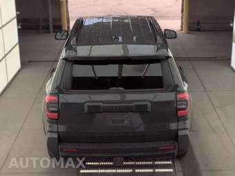 2025 Toyota 4Runner SR5 - miniatura 5