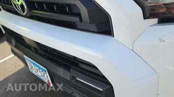 2025 Toyota 4Runner SR5 - miniatura 23