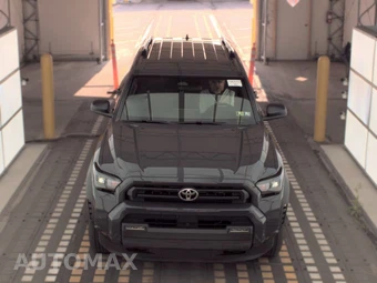 2025 Toyota 4Runner SR5 - miniatura 2