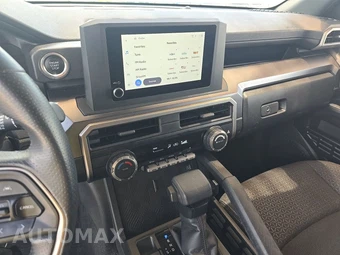 2025 Toyota 4Runner SR5 - miniatura 11