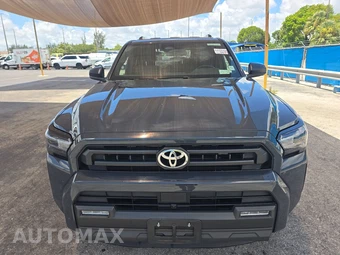 2025 Toyota 4Runner SR5 - miniatura 2