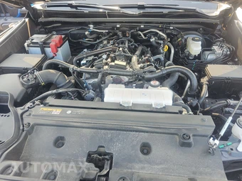 2025 Toyota 4Runner SR5 - miniatura 15