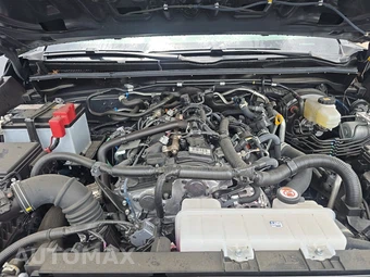 2025 Toyota 4Runner SR5 - miniatura 15