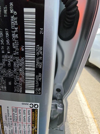 2025 Toyota 4Runner SR5 - miniatura 14
