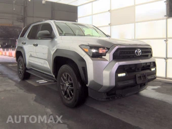 2025 Toyota 4Runner SR5 - miniatura 3