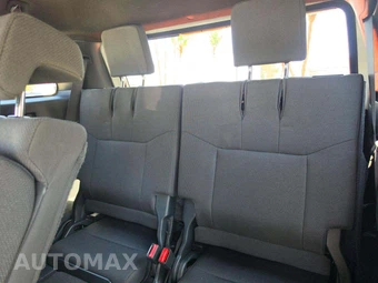 2025 Toyota 4Runner SR5 - miniatura 14