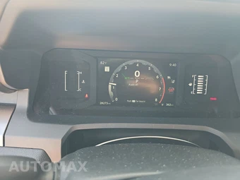 2025 Toyota 4Runner SR5 - miniatura 12