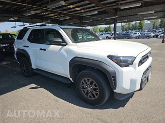 2025 Toyota 4Runner SR5 - miniatura 3