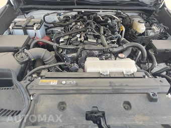 2025 Toyota 4Runner SR5 - miniatura 15