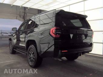 2025 Toyota 4Runner SR5 - miniatura 6