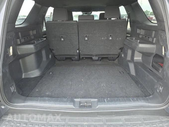 2025 Toyota 4Runner SR5 - miniatura 16