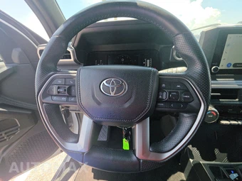 2025 Toyota 4Runner SR5 - miniatura 16