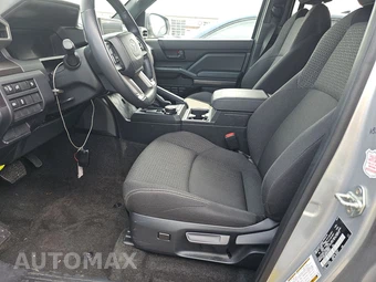 2025 Toyota 4Runner SR5 - miniatura 7