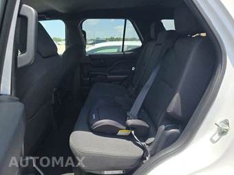 2025 Toyota 4Runner SR5 - miniatura 13
