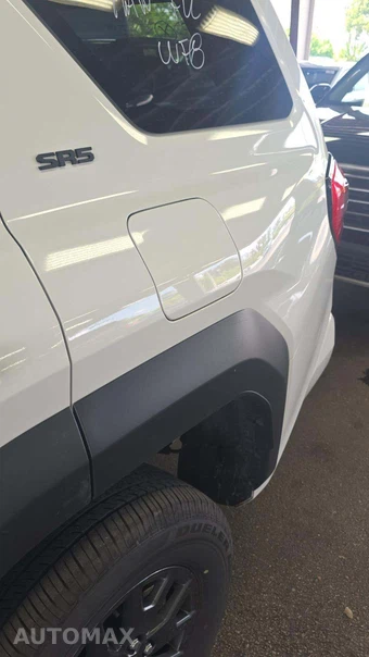 2025 Toyota 4Runner SR5 - miniatura 19