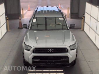 2025 Toyota 4Runner SR5 - miniatura 2