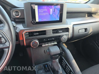 2025 Toyota 4Runner SR5 - miniatura 11