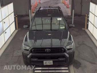 2025 Toyota 4Runner SR5 - miniatura 2