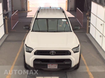 2025 Toyota 4Runner SR5 - miniatura 2