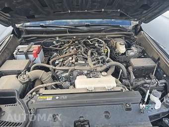 2025 Toyota 4Runner SR5 - miniatura 15