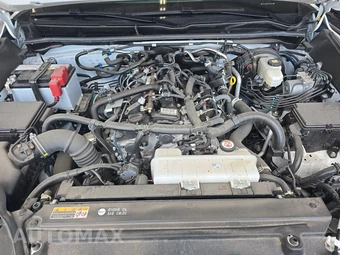 2025 Toyota 4Runner SR5 - miniatura 15