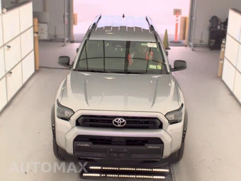 2025 Toyota 4Runner SR5 - miniatura 2