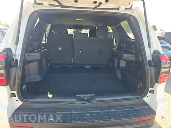 2025 Toyota 4Runner SR5 - miniatura 16