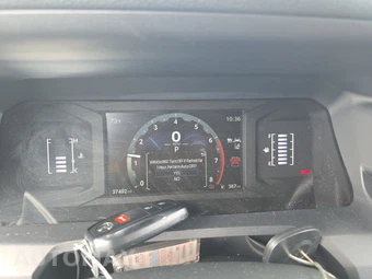 2025 Toyota 4Runner SR5 - miniatura 12